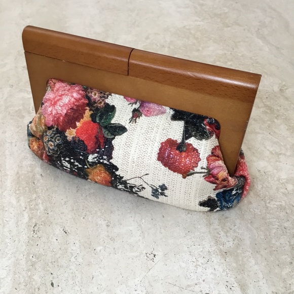 Sondra Roberts Handbags - Sondra Roberts Floral Clutch with Wooden Clasp